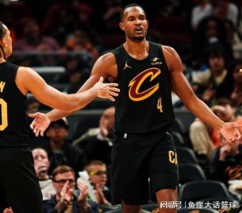 所学校获评,全省首批新,型足球学校,云顶娱乐,云顶娱乐下载,云顶娱乐官方,云顶娱乐在线,云顶娱乐登录,云顶娱乐链接